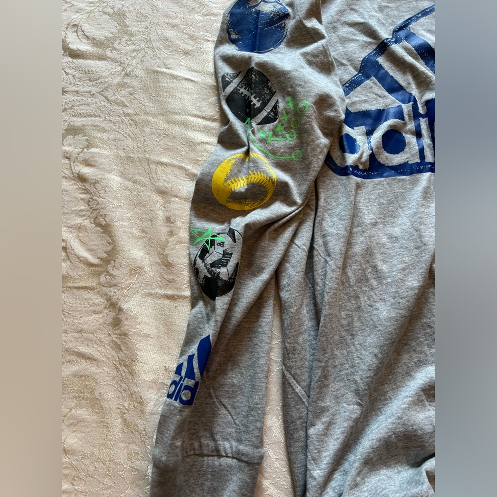 Boys Youth Adidas Cotton hooded Sweatshirt NEW NWT - Picture 2 of 4